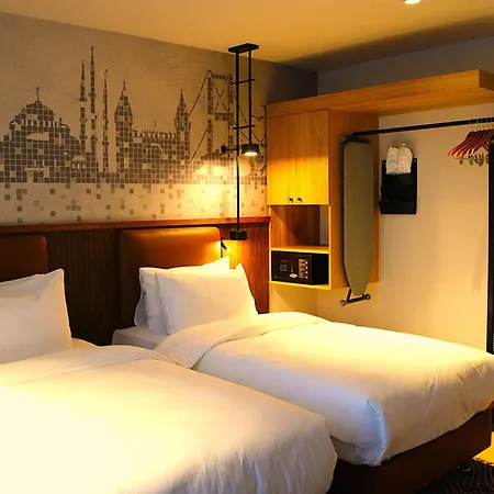 Tryp By Wyndham Dolapdere