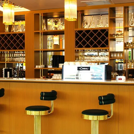 Tryp By Wyndham Dolapdere * Istanbul