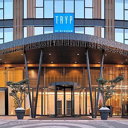 Hotel Tryp By Wyndham Beyoglu Istanbul