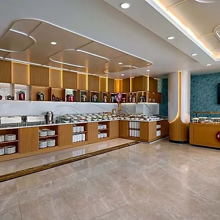 Tryp By Wyndham Beyoglu 4*