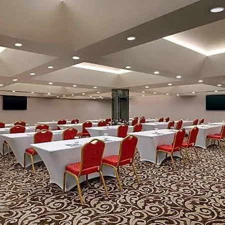 Tryp By Wyndham Beyoglu 4*