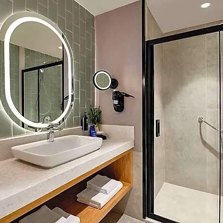 Tryp By Wyndham Beyoglu Hotel